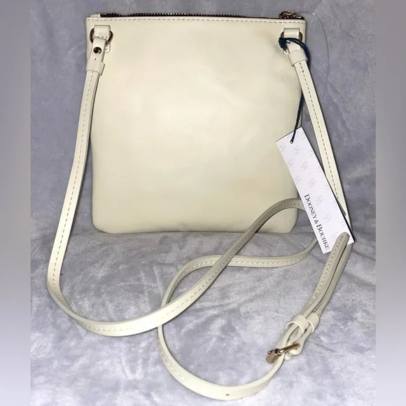 Dooney & Bourke NWT Cream Triple Zip Crossbody